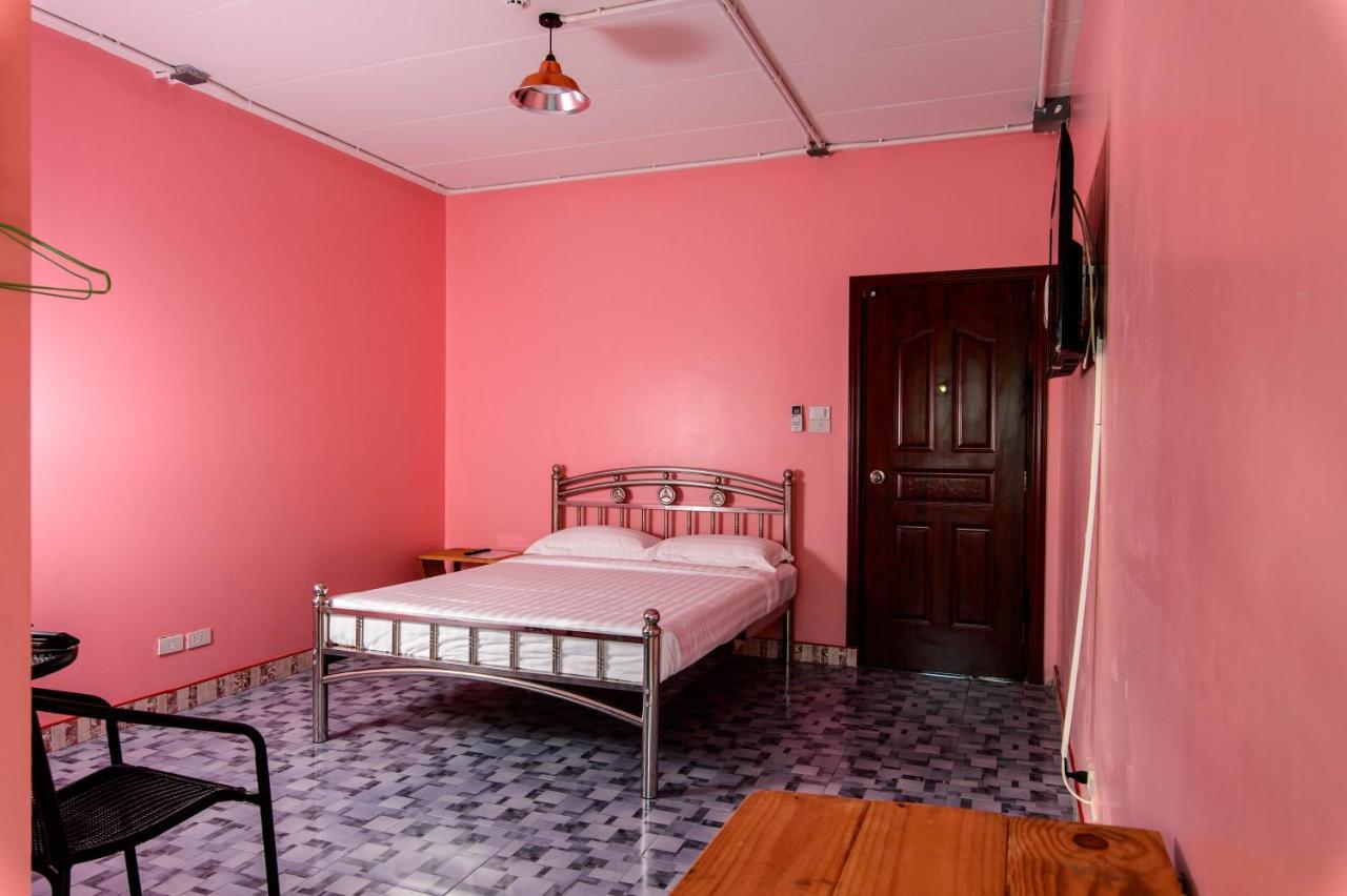 2uhotelhatyai Hatjaj Kültér fotó