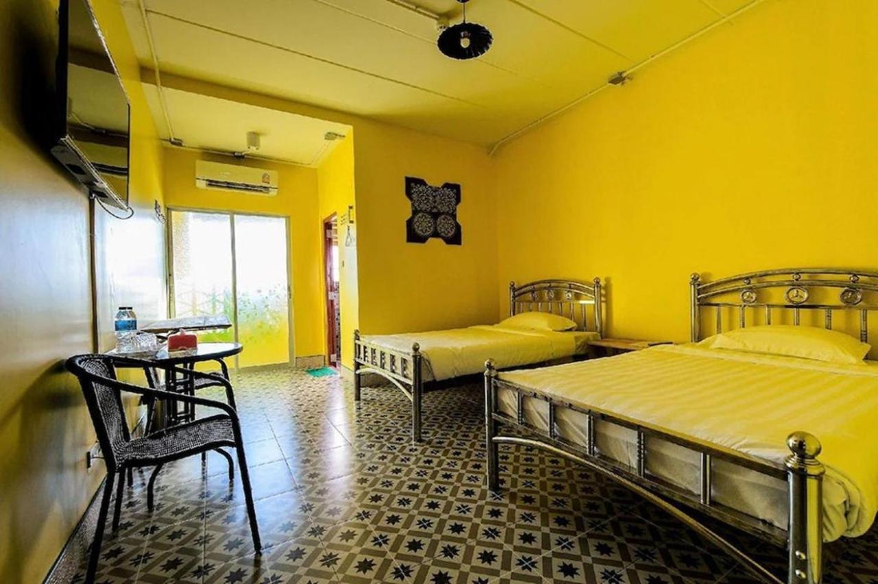 2uhotelhatyai Hatjaj Kültér fotó
