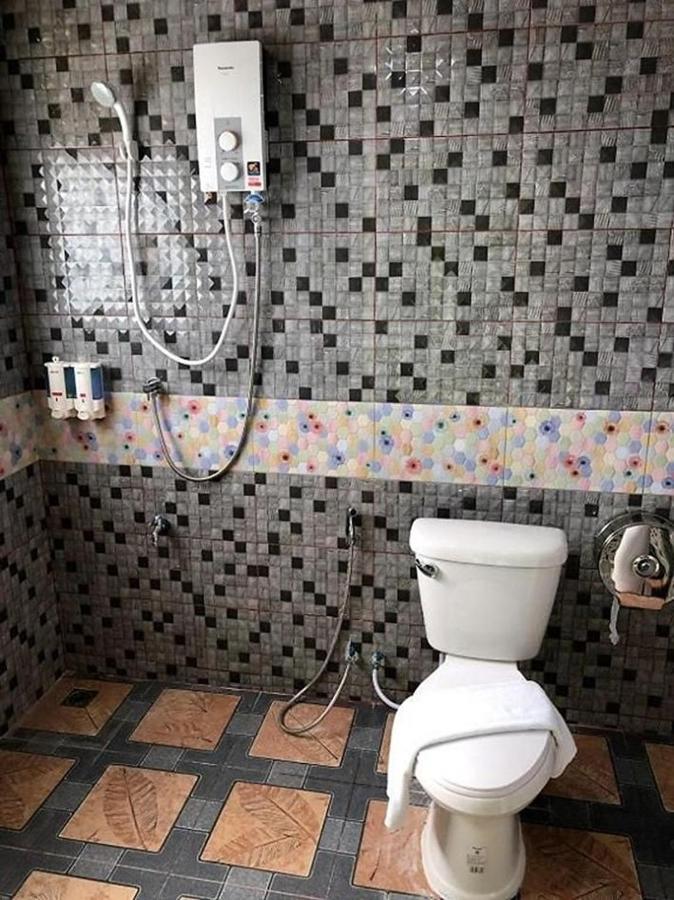 2uhotelhatyai Hatjaj Kültér fotó