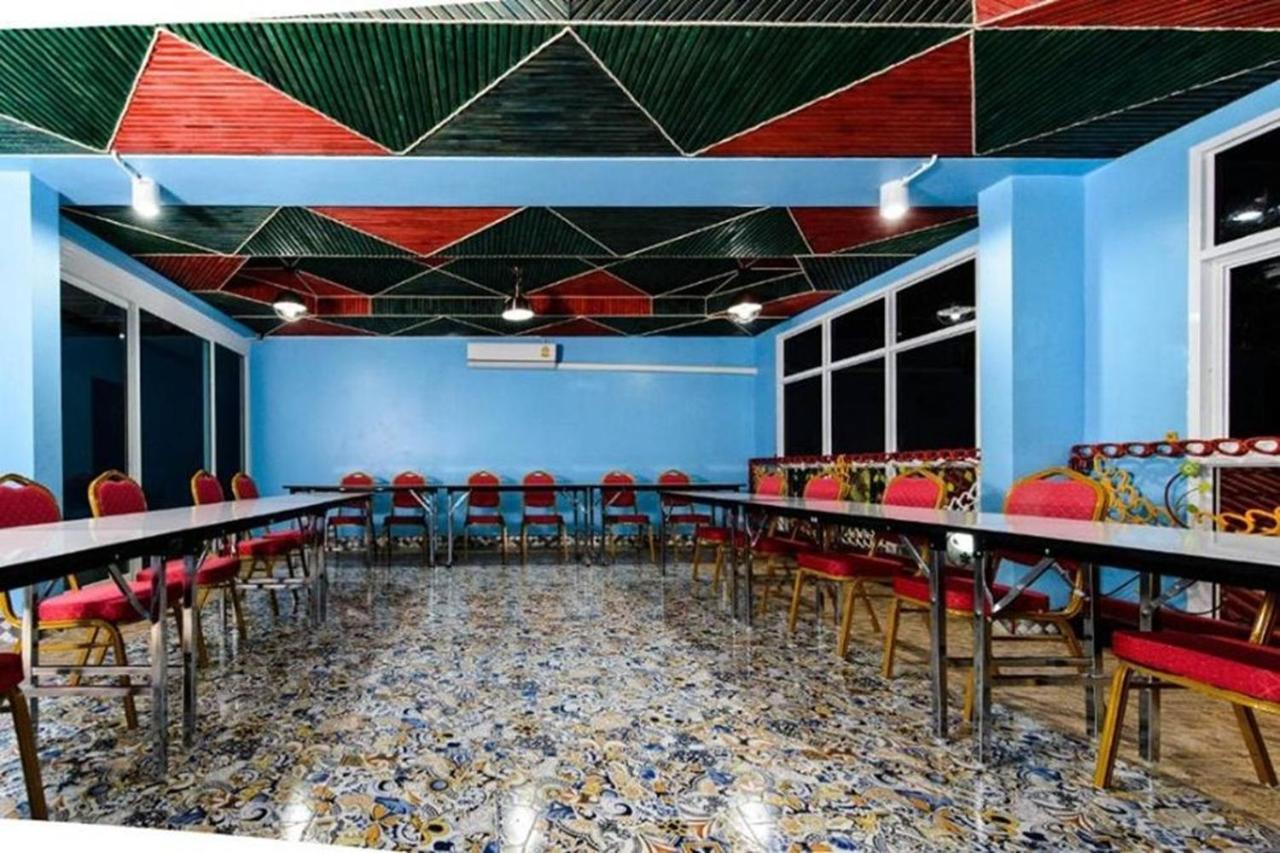 2uhotelhatyai Hatjaj Kültér fotó
